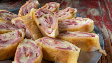 Ham and cheese spiral slices