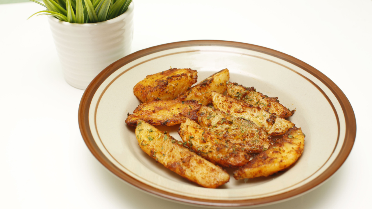 Baked Garlic Parmesan Potato Wedges