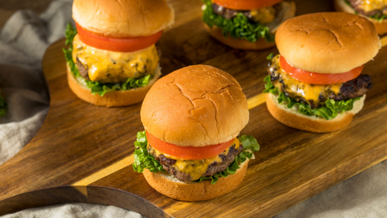 cheeseburger sliders