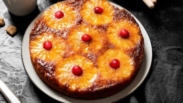pineapple upside down cake