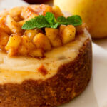 Apple cheesecake with caramel apples sauce