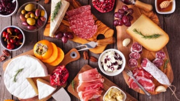 christmas charcuterie board