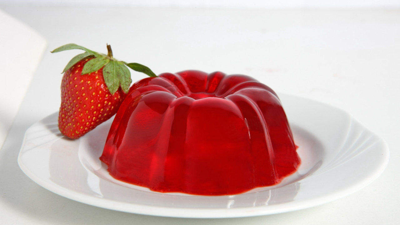jello strawberry