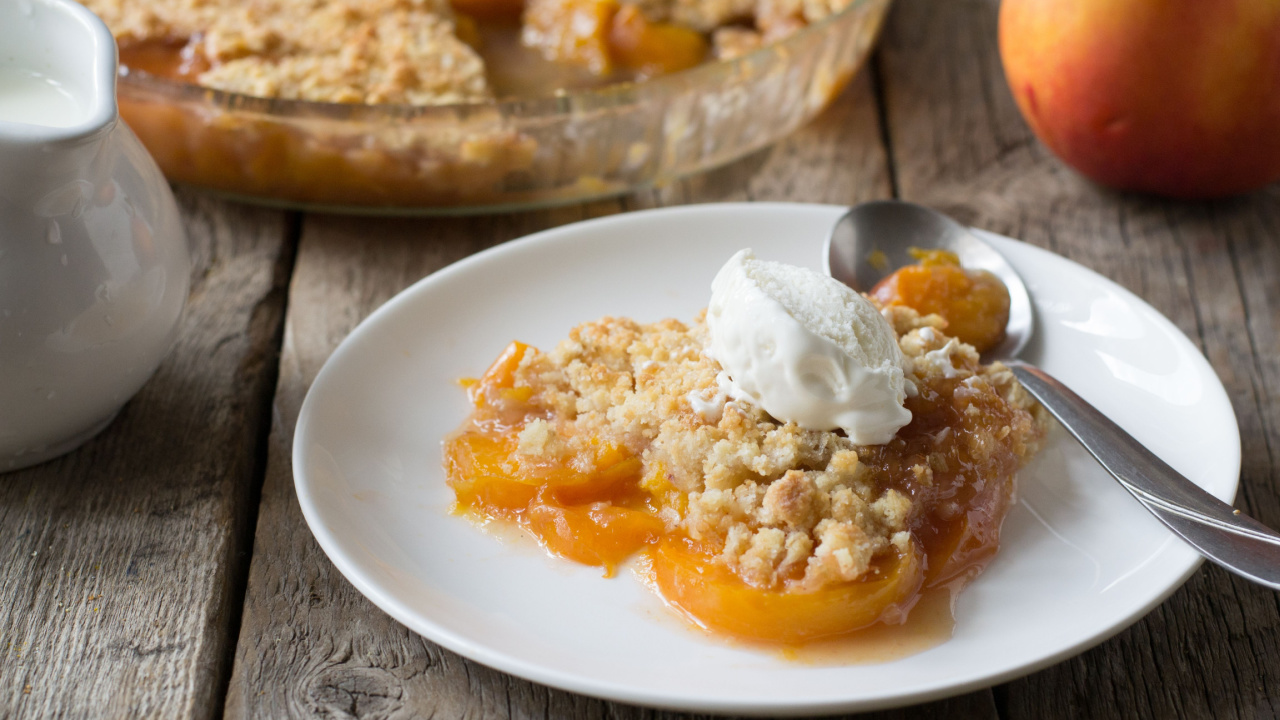 Peach Crumble