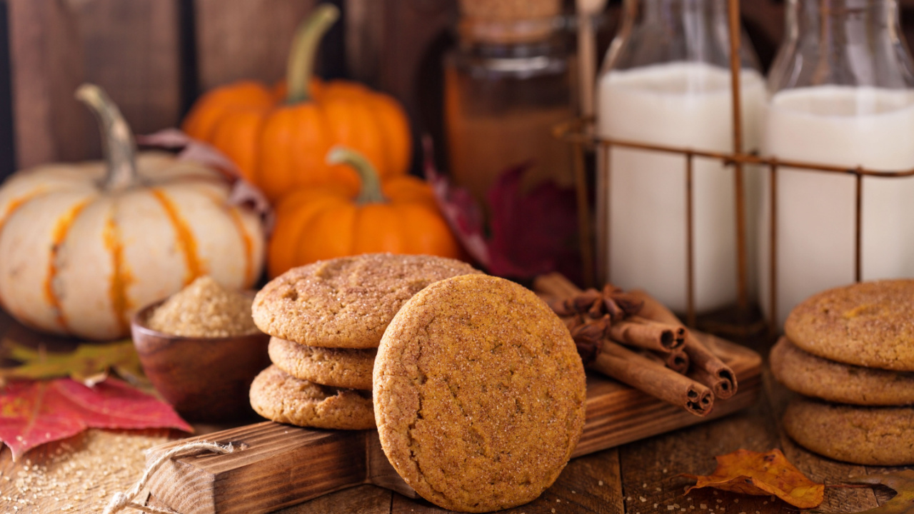 pumpkin sugar cookies